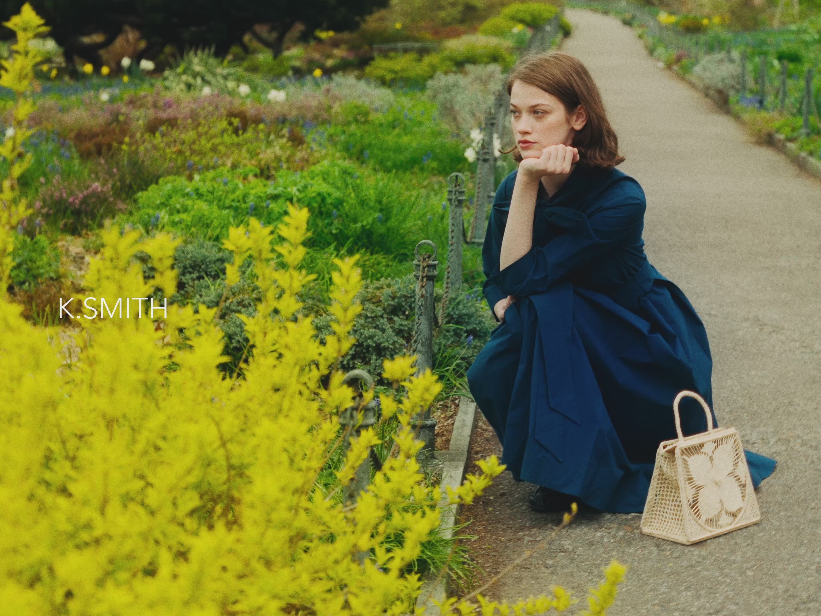 Lydia Raffia bag in park